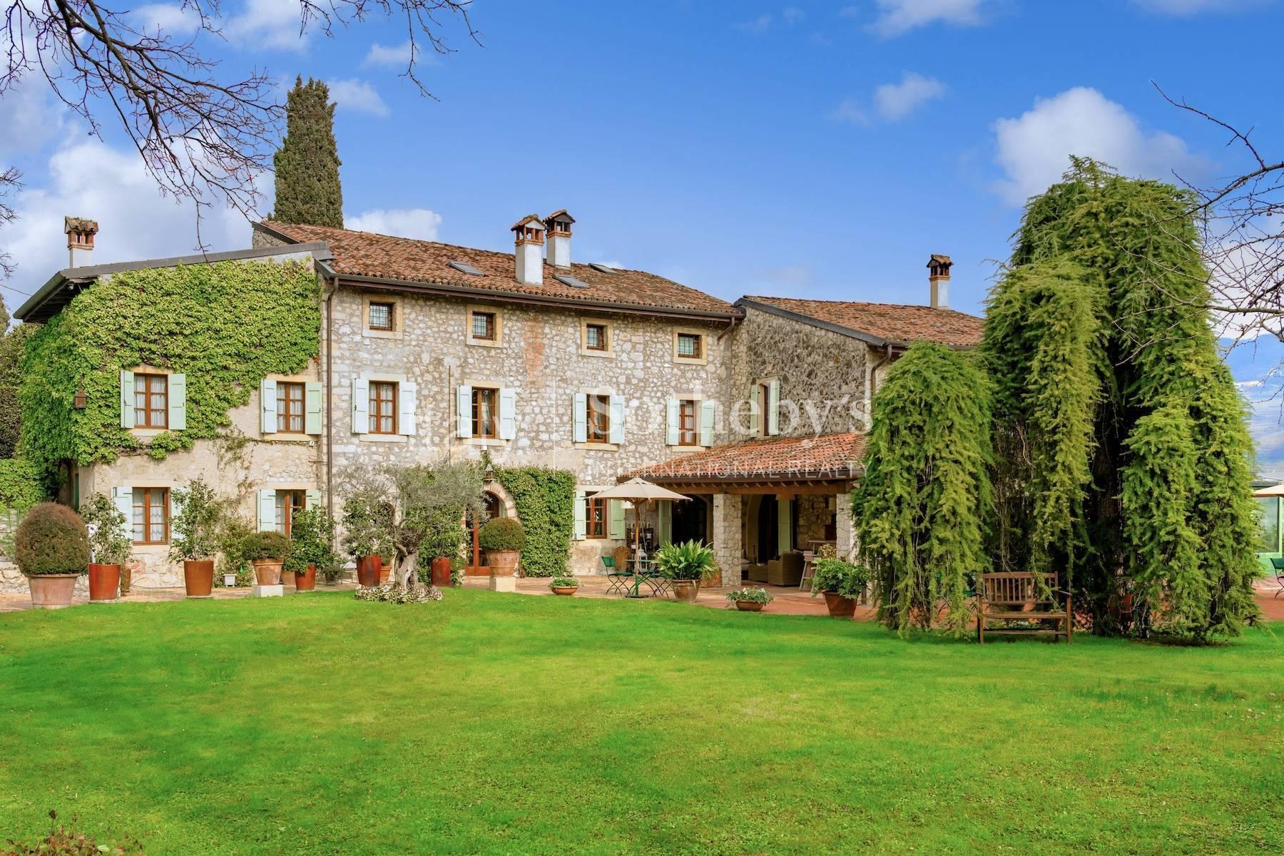 Tenuta sulle colline dell'Amarone per investimento alberghiero - 2