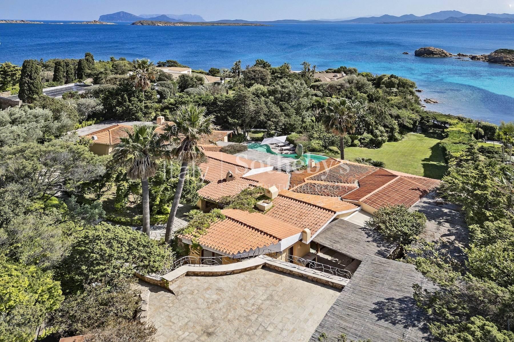 Elegante villa sul mare a Romazzino, in vendita, Arzachena | Sotheby’s Realty Italy - 23