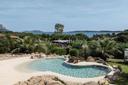 Villa con piscina e accesso diretto al mare e spiaggia, in vendita, Olbia | Sotheby’s Realty Italy - 7