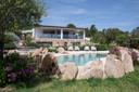 Villa con piscina e accesso diretto al mare e spiaggia, in vendita, Olbia | Sotheby’s Realty Italy - 6