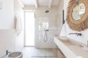 Villa con piscina e accesso diretto al mare e spiaggia, in vendita, Olbia | Sotheby’s Realty Italy - 19
