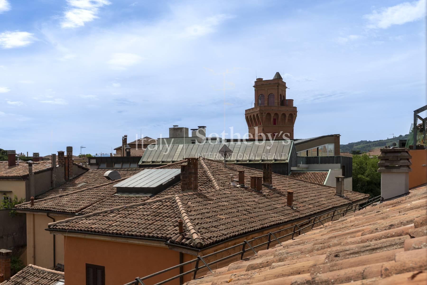 Appartamento con terrazza panoramica sui tetti di Bologna, in vendita, Bologna | Sotheby’s Realty Italy - 20