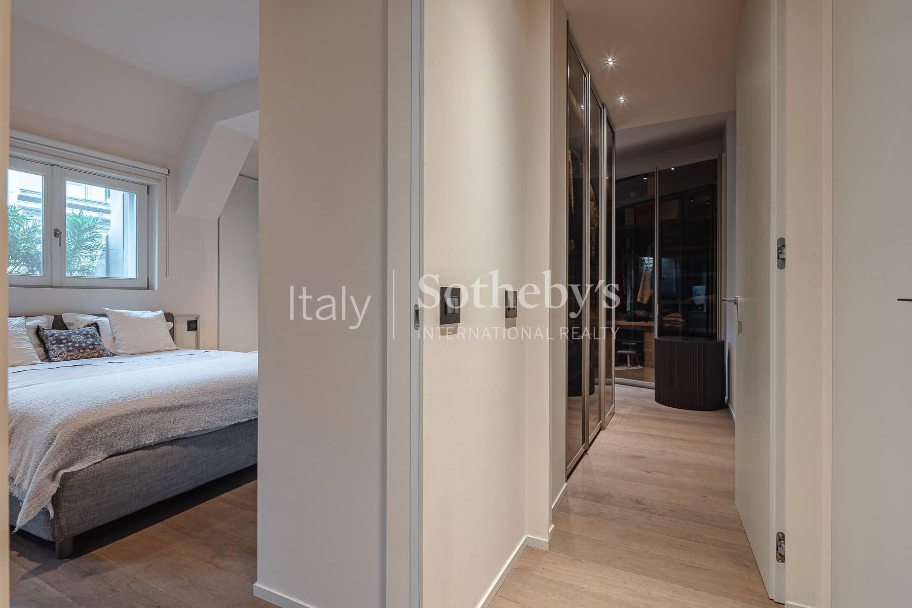 Furnished penthouse with terrace and pool in Brera district - 8