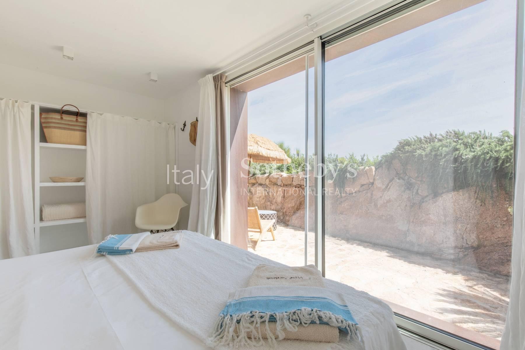 Villa con piscina e accesso diretto al mare e spiaggia, in vendita, Olbia | Sotheby’s Realty Italy - 24