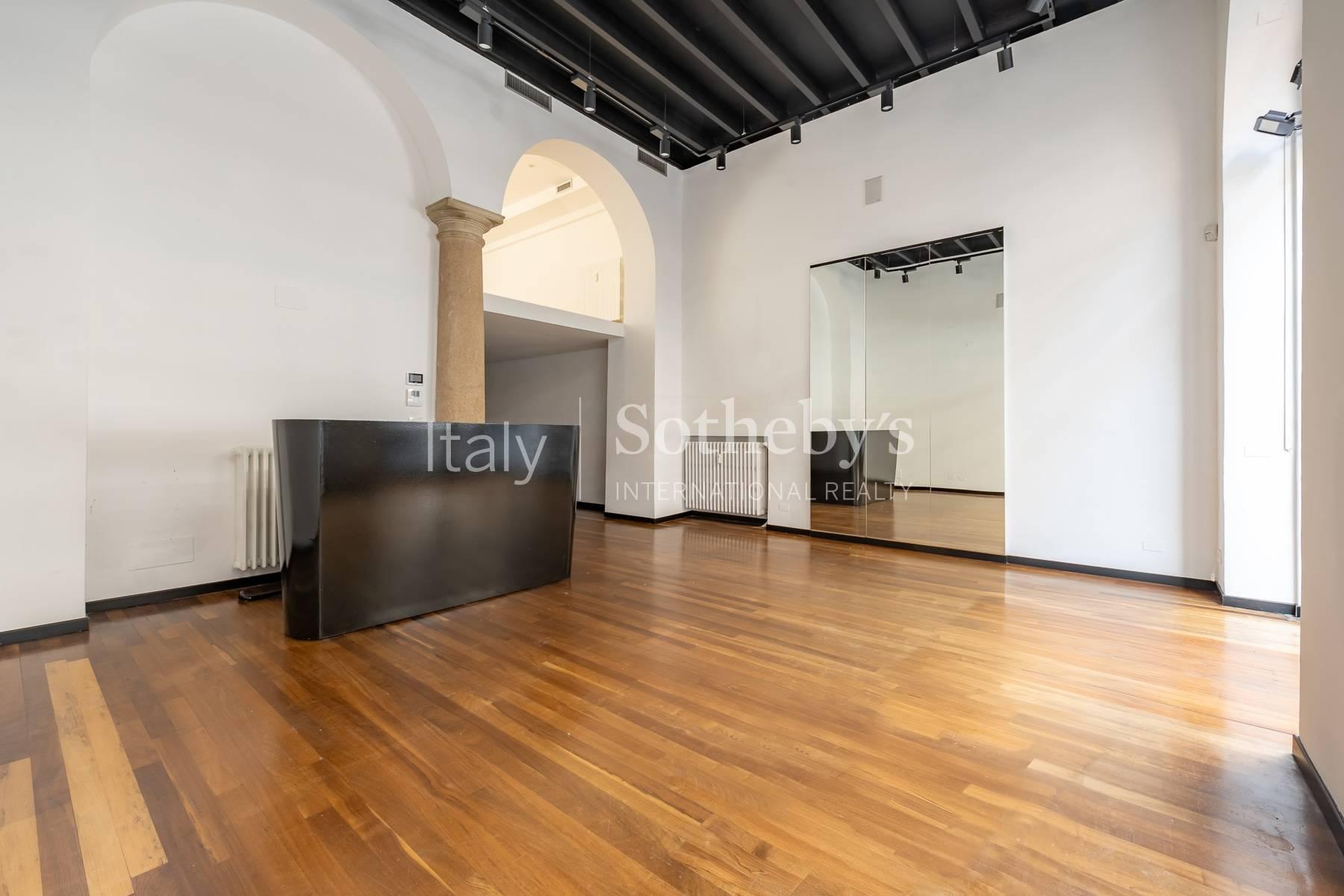 Prestigious property near Via Marina, For sale, Milan | Sotheby’s Realty Italy - 5