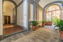 Appartamento affrescato in storico palazzo vicino a Piazza Santa Croce, in affitto, Firenze | Sotheby’s Realty Italy - 19