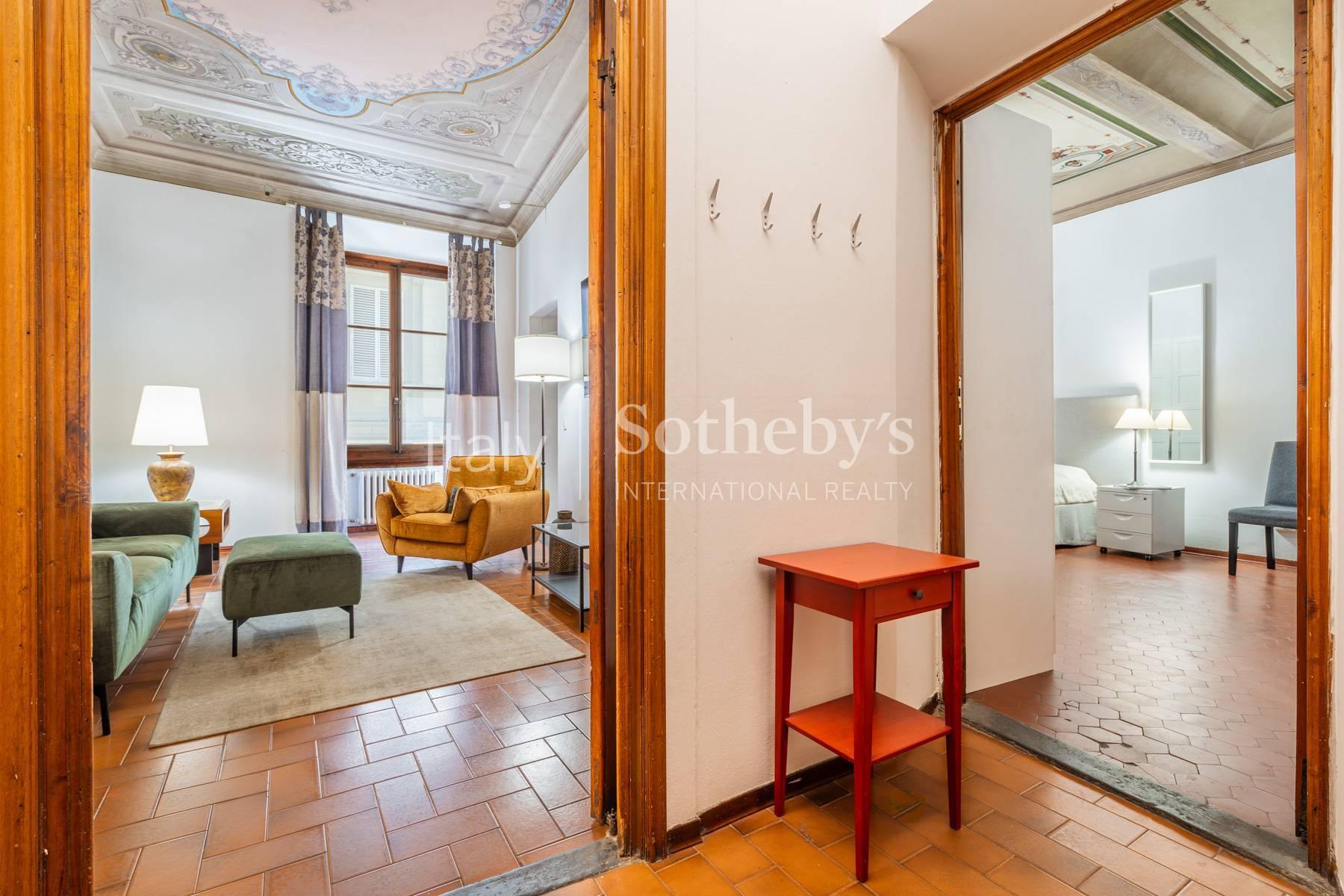 Appartamento affrescato in storico palazzo vicino a Piazza Santa Croce, in affitto, Firenze | Sotheby’s Realty Italy - 16