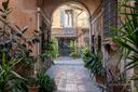 Residenza di charme con terrazzo a Trastevere, in vendita, Roma | Sotheby’s Realty Italy - 3