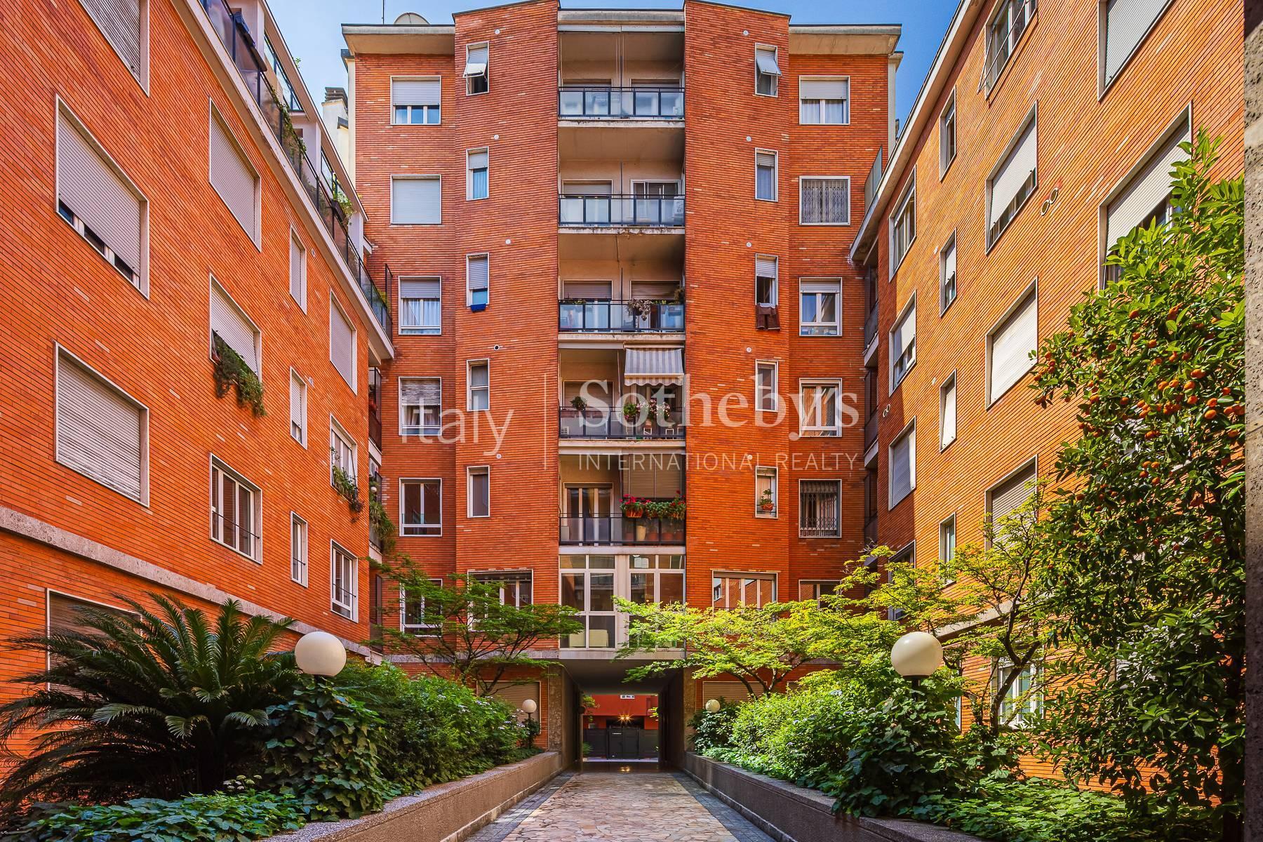 Appartamento ristrutturato con terrazzo nel cuore di Milano, in vendita, Milano | Sotheby’s Realty Italy - 17