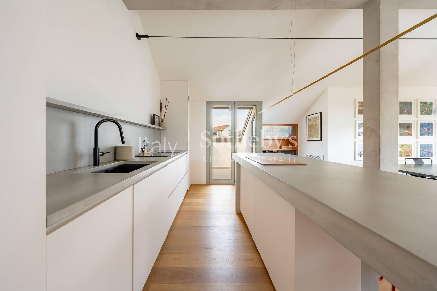 Esclusivo attico con terrazzo in edificio d'epoca, in vendita, Milano | Sotheby’s Realty Italy - 5