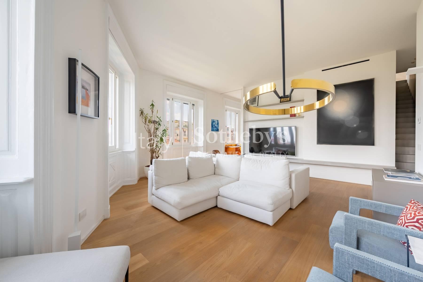 Esclusivo attico con terrazzo in edificio d'epoca, in vendita, Milano | Sotheby’s Realty Italy - 11