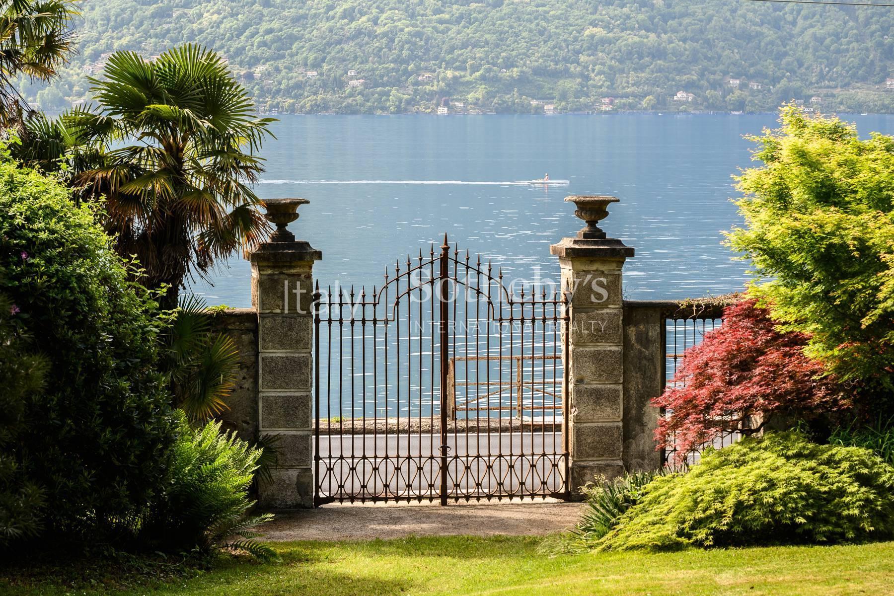 Prestigiosa ed esclusiva villa Liberty fronte lago - 3