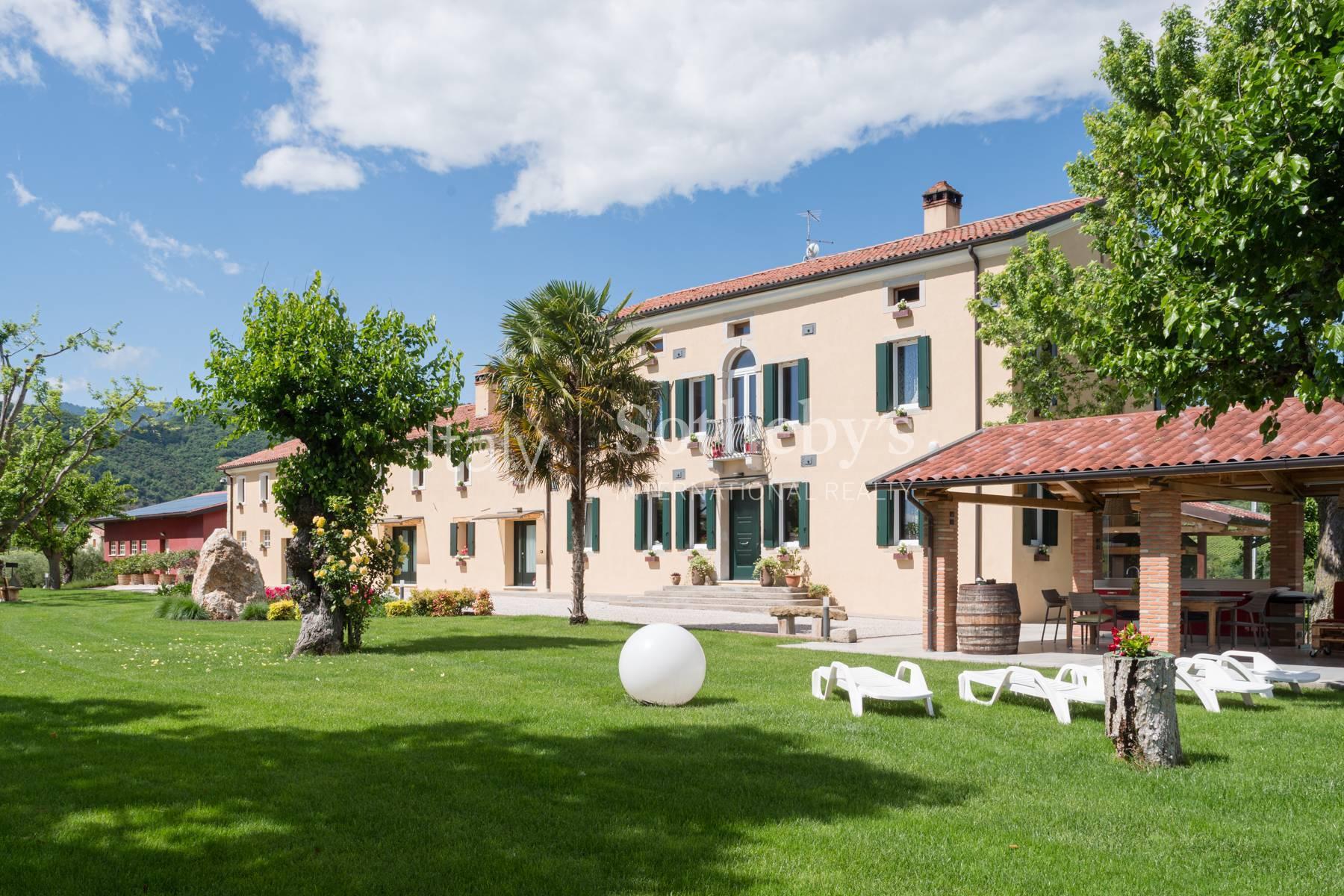 Casale ristrutturato con tenuta in collina, in vendita, Vittorio Veneto | Sotheby’s Realty Italy - 2