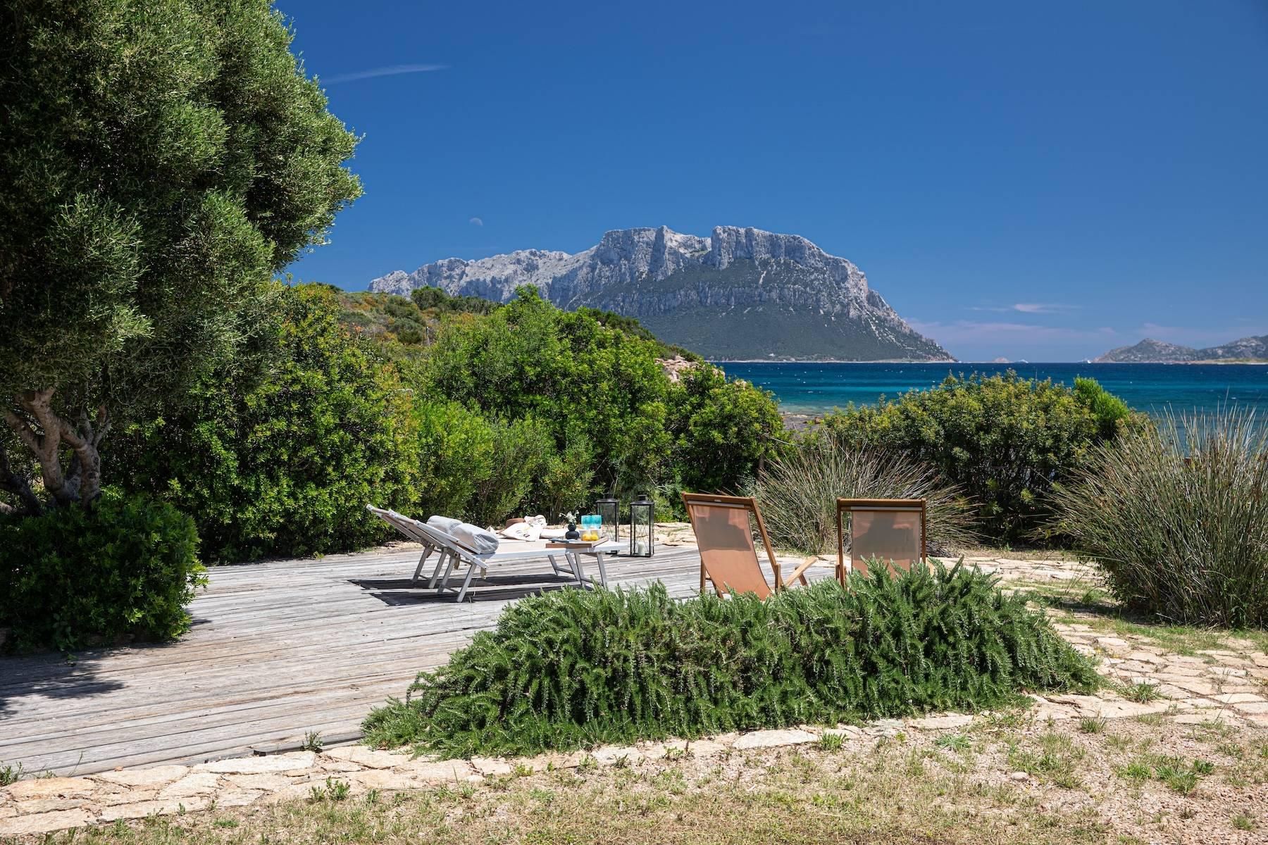 Villa con piscina e accesso diretto al mare e spiaggia - 1