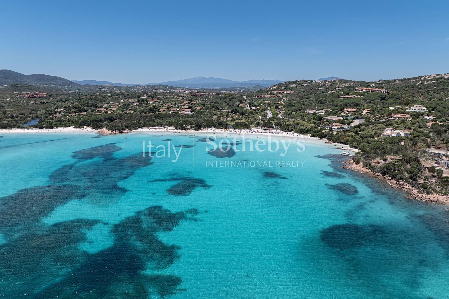 Villa con piscina e accesso diretto al mare e spiaggia, in vendita, Olbia | Sotheby’s Realty Italy - 34