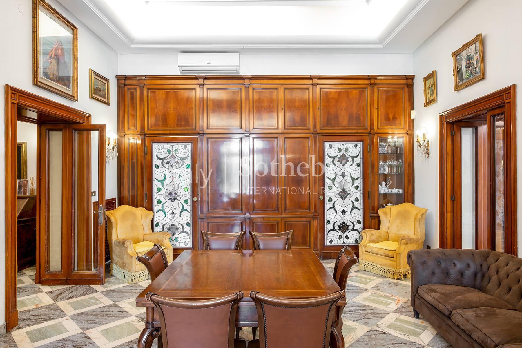 Monumentale appartamento panoramico a Chiaia, in vendita, Napoli | Sotheby’s Realty Italy - 17