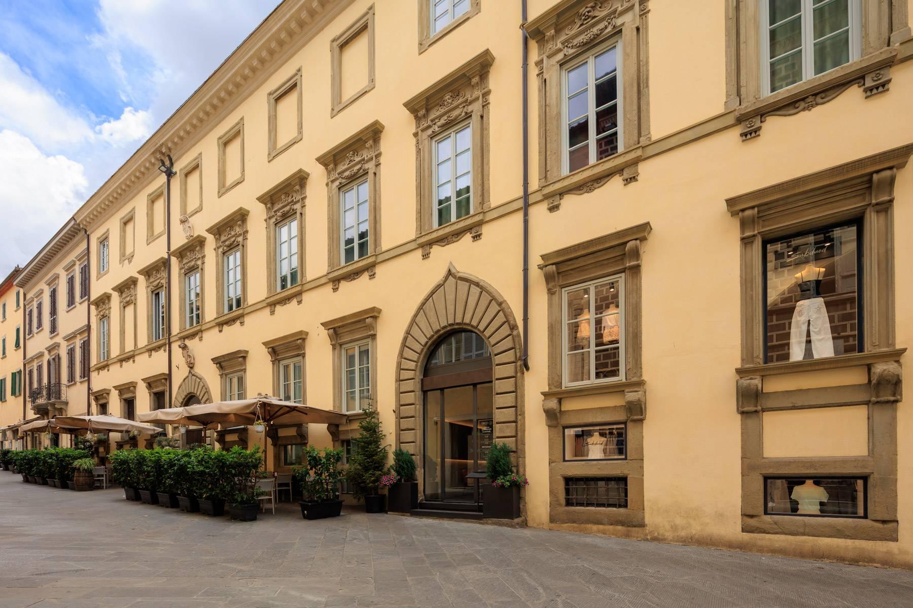 Palazzo nobiliare del '500 nel centro storico di Arezzo - 1