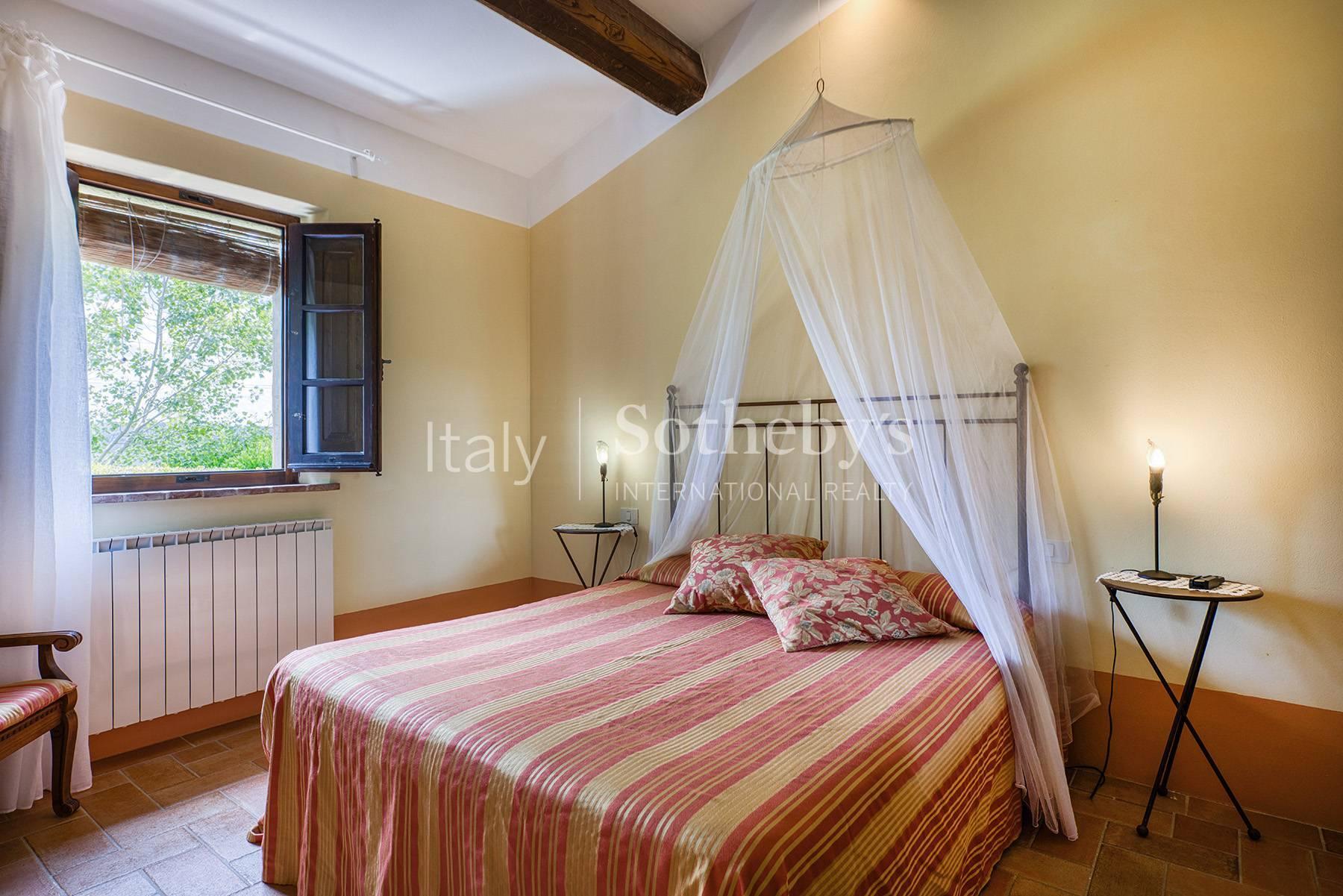 Casale panoramico a pochi passi da Montepulciano, in vendita, Montepulciano | Sotheby’s Realty Italy - 21