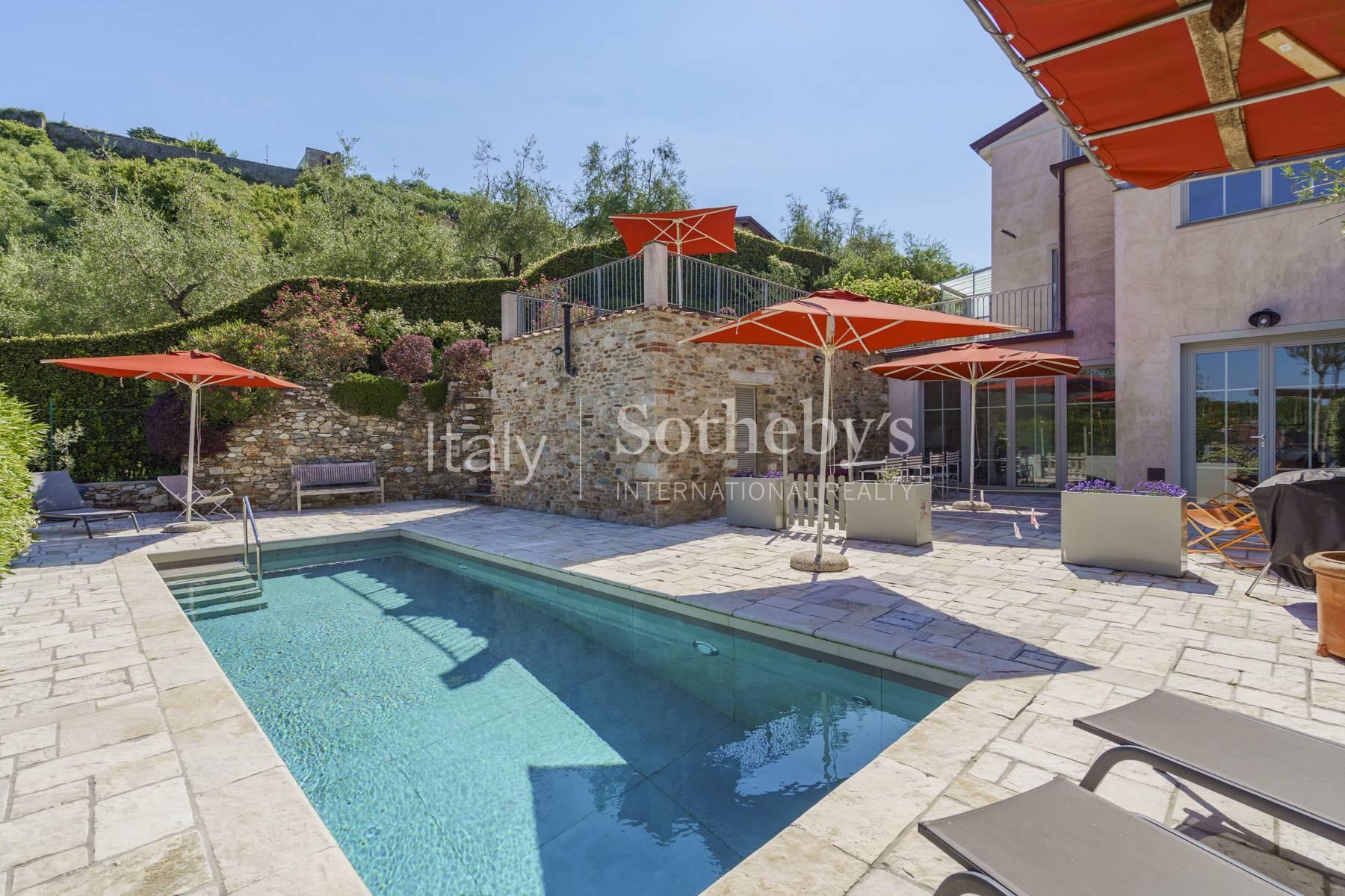Villa con piscina e giardino privato nel cuore di Pietrasanta - 2
