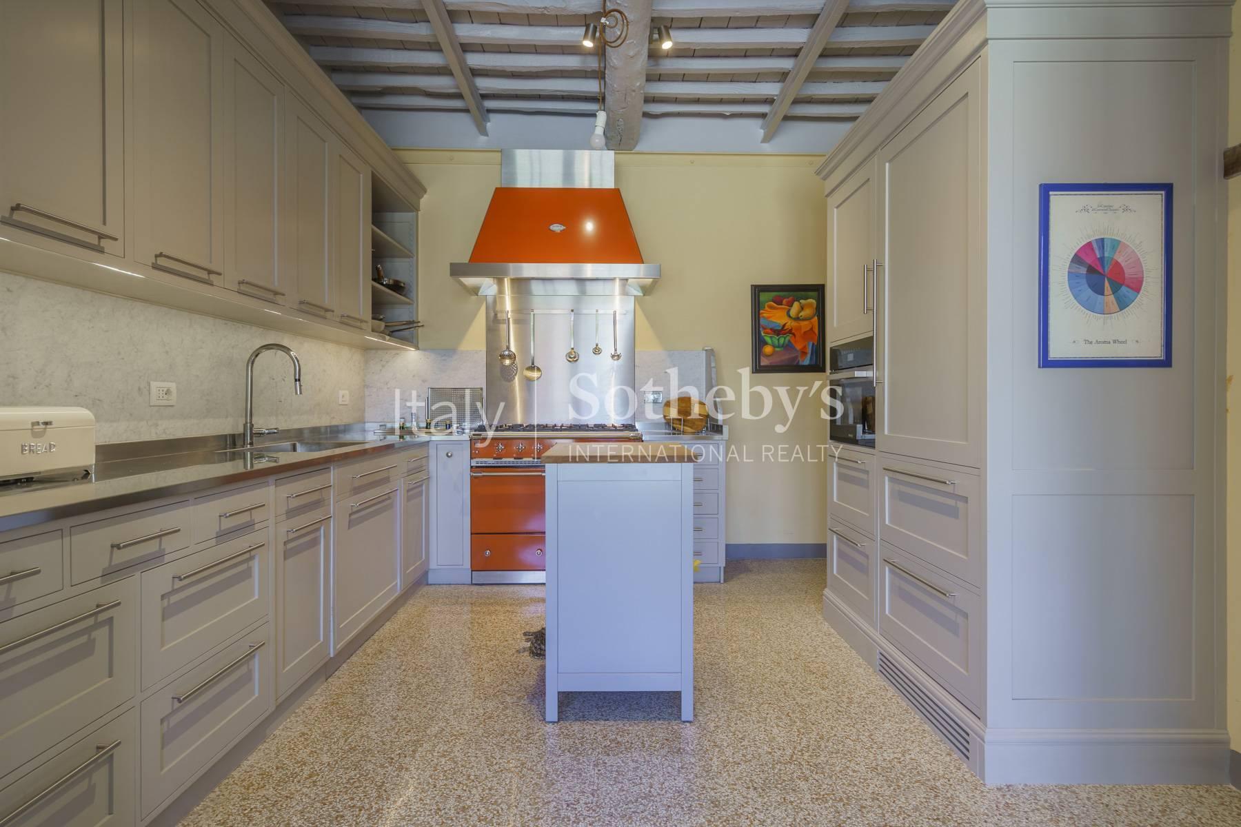 Villa con piscina e giardino privato nel cuore di Pietrasanta - 7