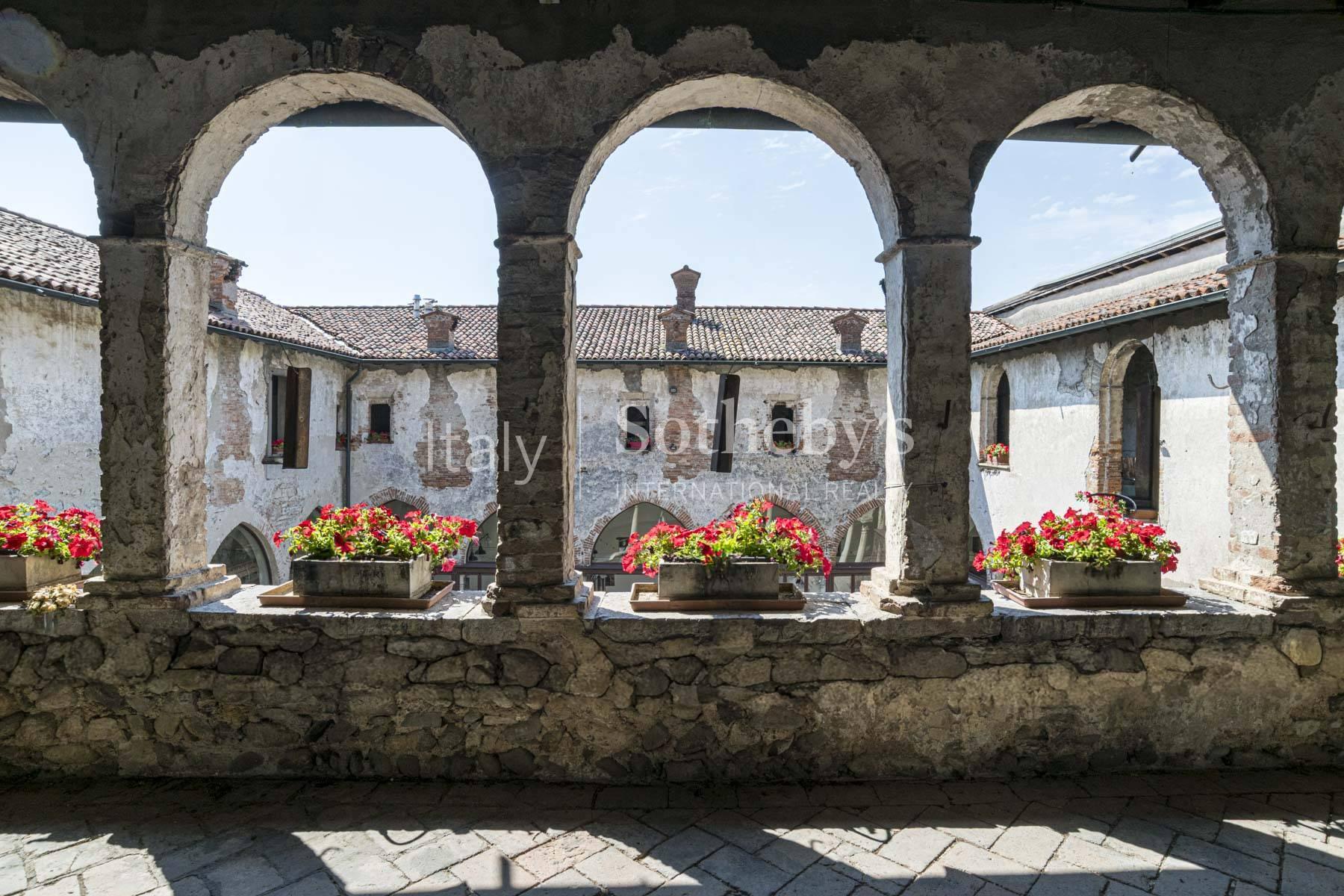 Historic agricultural estate with vineyards and heritage complex - 7