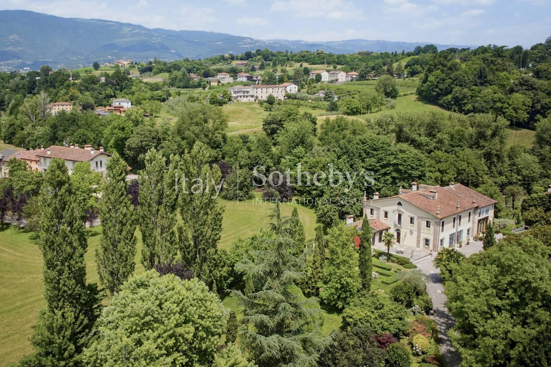 Villa di campagna ristrutturata con giardino all’italiana, in vendita, Sarcedo | Sotheby’s Realty Italy - 20