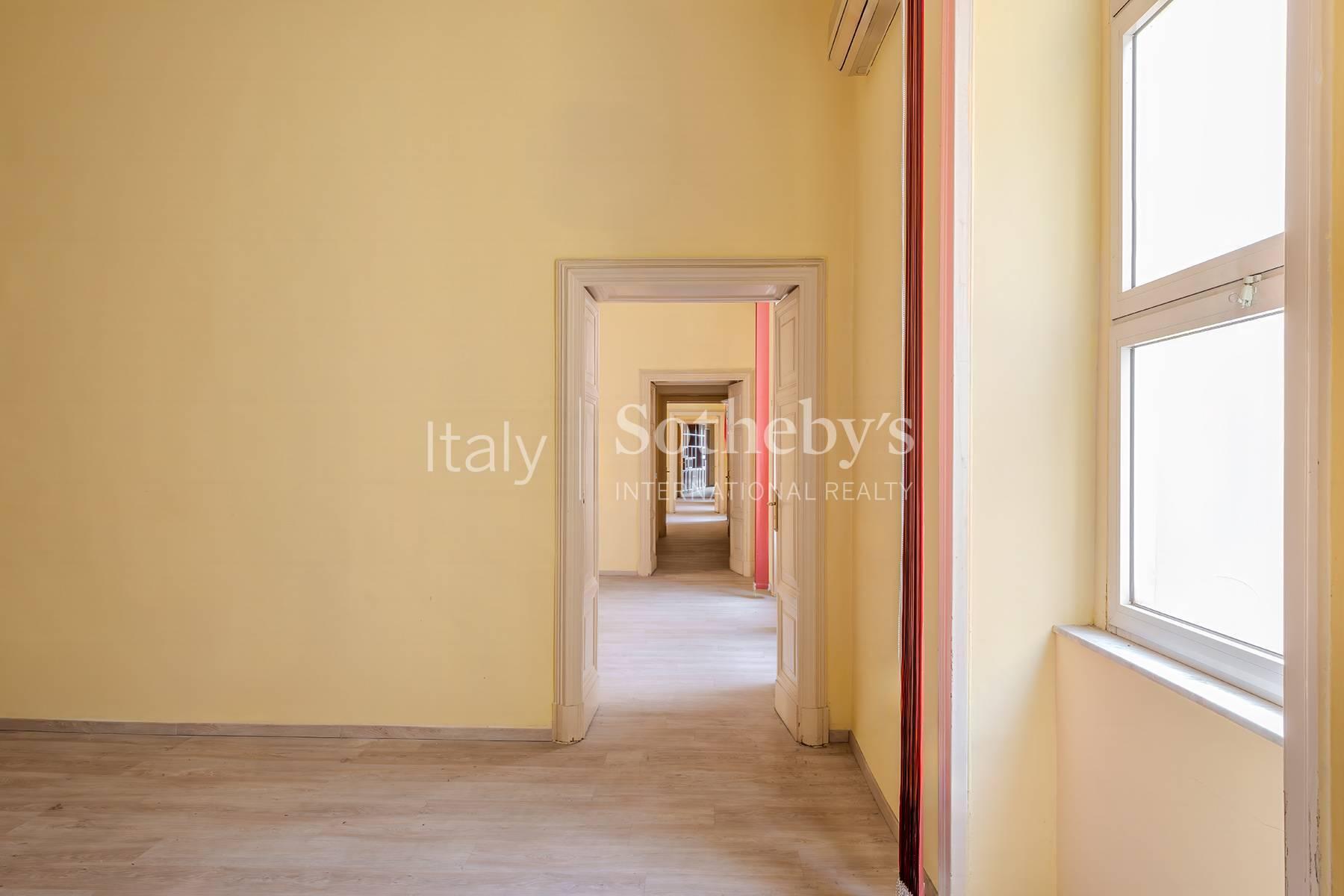 Ampio appartamento di rappresentanza in Via Santa Brigida, in vendita, Napoli | Sotheby’s Realty Italy - 9