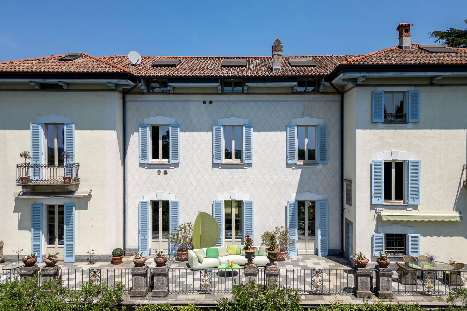 Elegante dimora affacciata sul giardino all'italiana, in vendita, Costa Masnaga | Sotheby’s Realty Italy - 3
