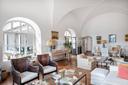 Opportunità di sviluppo ricettivo con vista sul golfo di Napoli, in vendita, Capri | Sotheby’s Realty Italy - 7