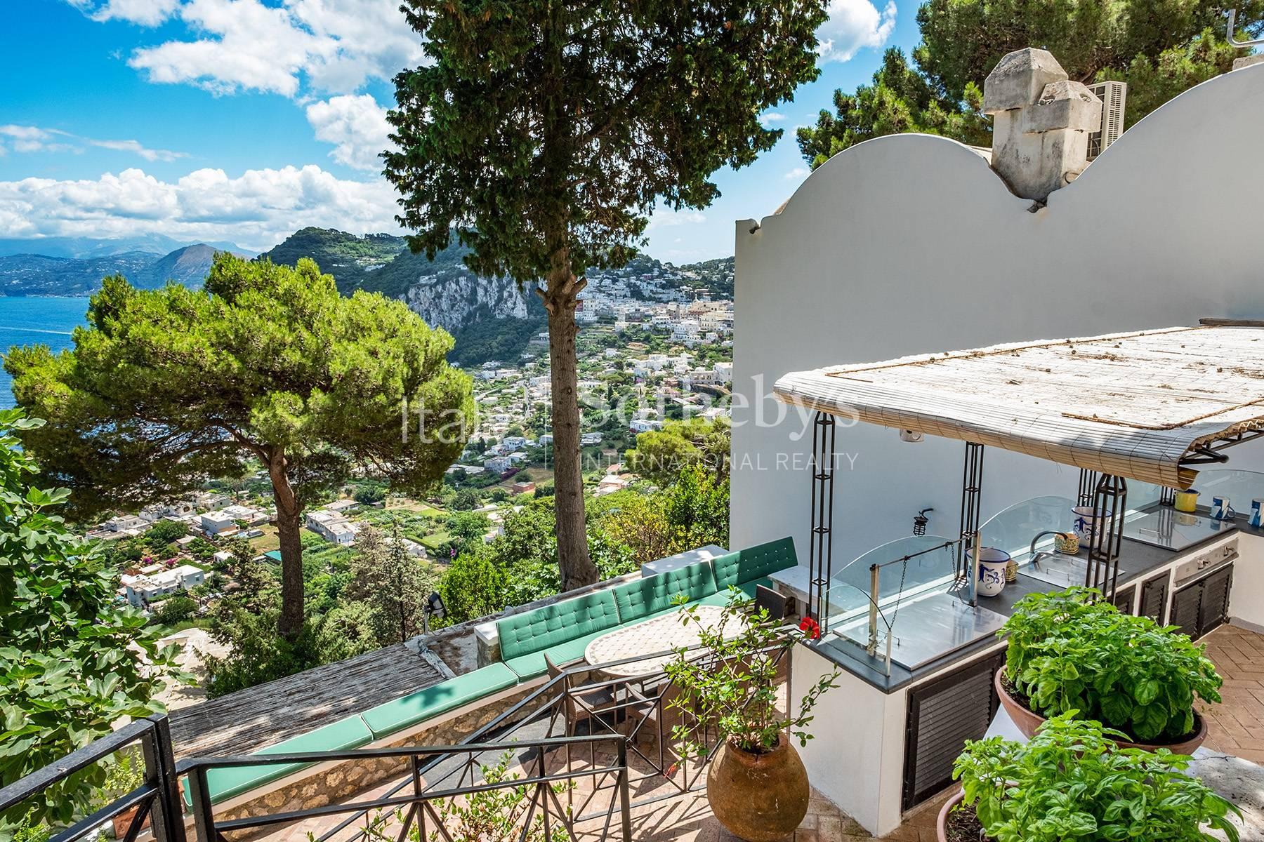 Opportunità di sviluppo ricettivo con vista sul golfo di Napoli, in vendita, Capri | Sotheby’s Realty Italy - 13