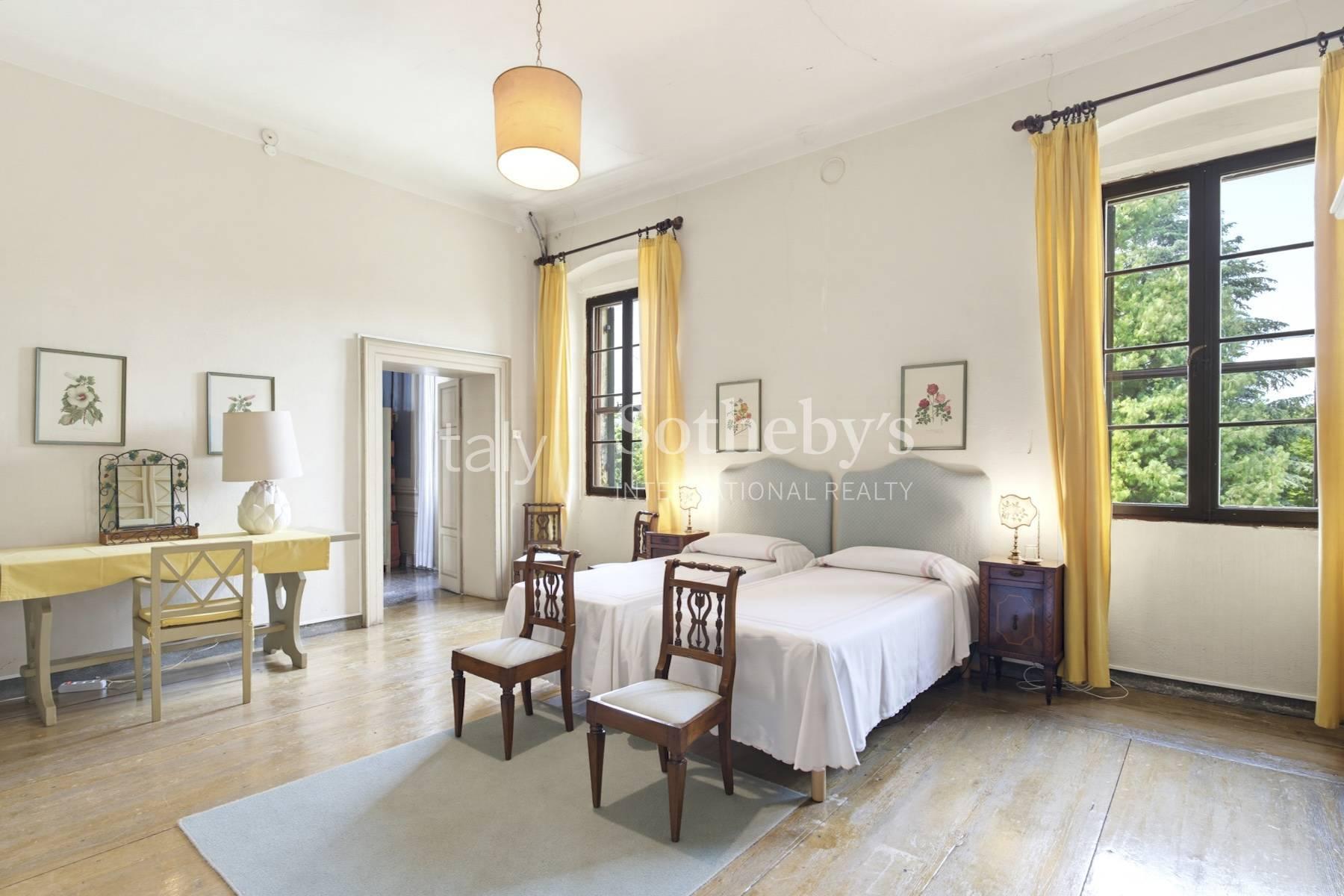 Villa in a historic rural courtyard with residences, park, and swimming pool. - 8
