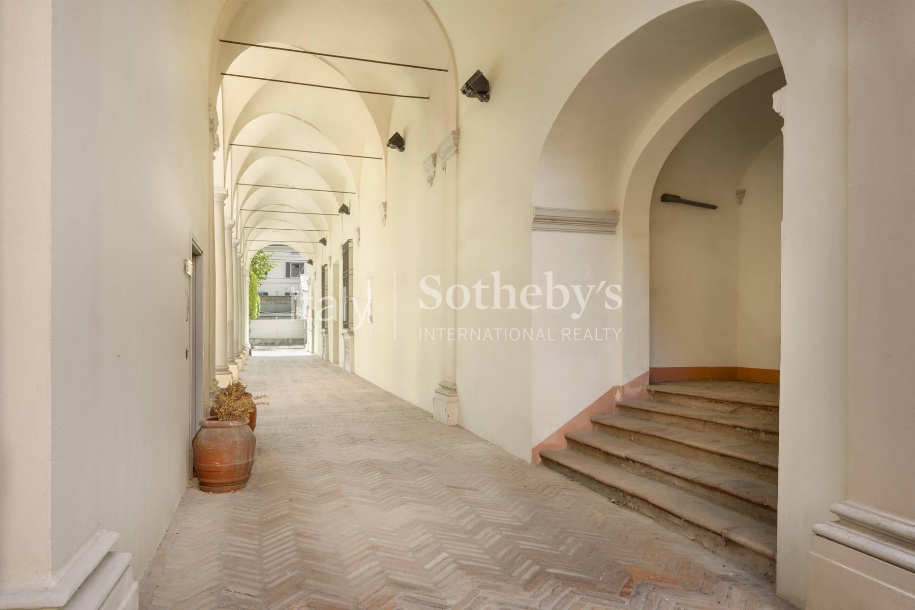 Villa di rappresentanza con parco esclusivo e giardino pensile - 4
