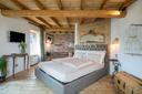 Esclusiva tenuta sulle colline bergamasche, in vendita, Alzano Lombardo | Sotheby’s Realty Italy - 7