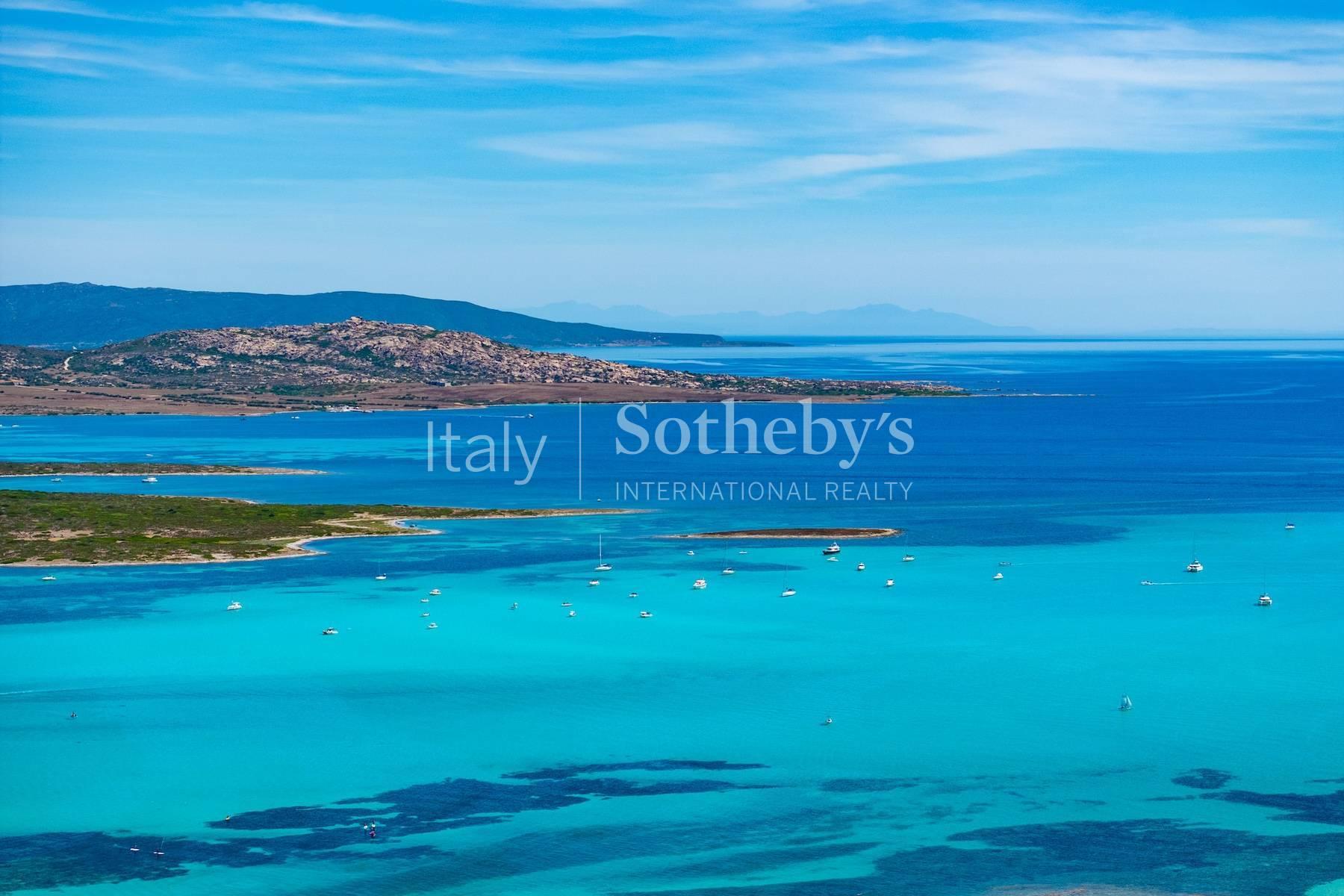 Villa con splendido panorama sull'inconfondibile litorale de La Pelosa, in vendita, Stintino | Sotheby’s Realty Italy - 25
