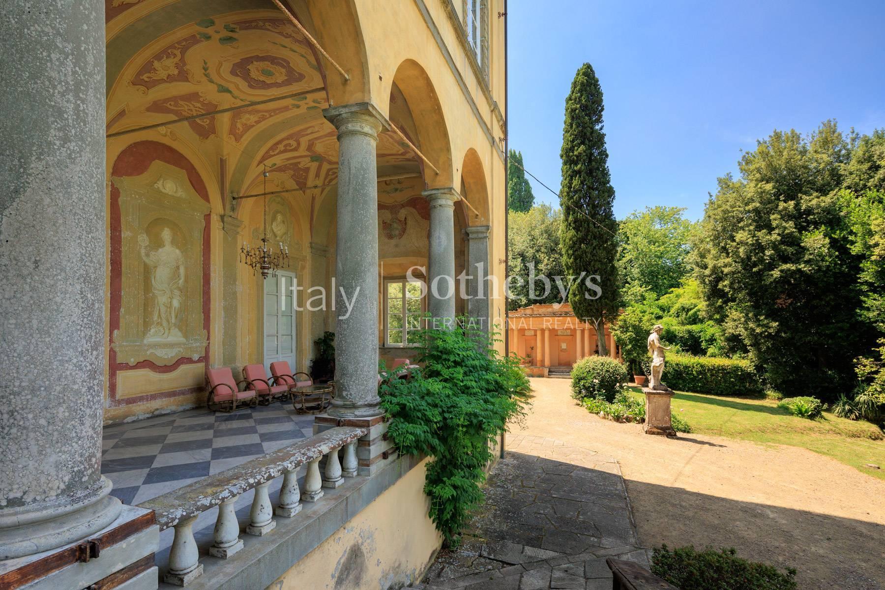 Iconic Tuscan Estate with Historic Villas and Park - 5