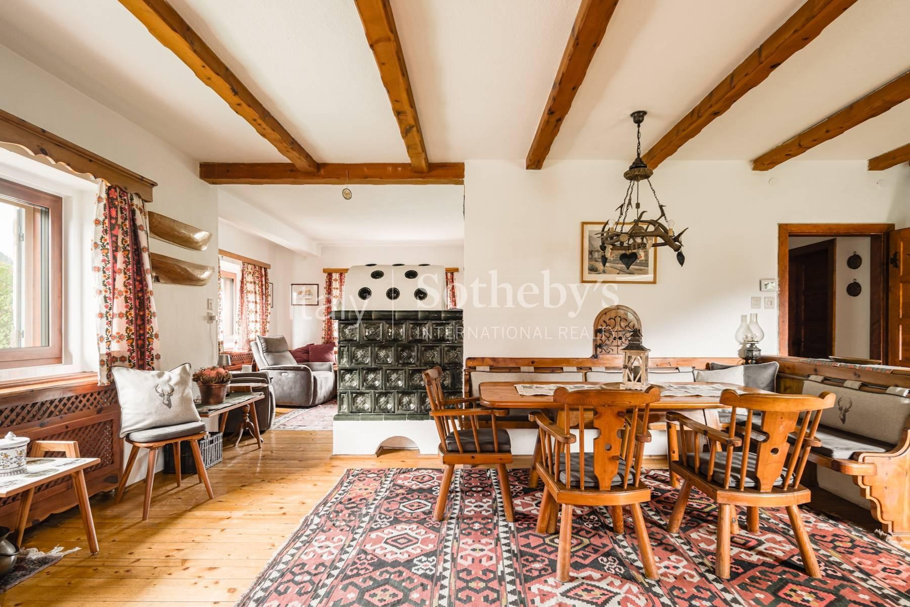 Casa di montagna con ampio terreno privato, in vendita, Ziano di Fiemme | Sotheby’s Realty Italy - 3