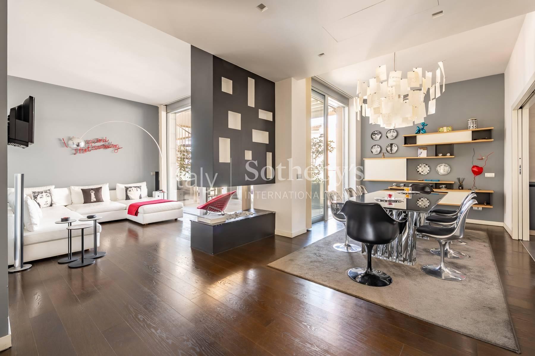Penthouse with terraces in the Porta Nuova area - 2