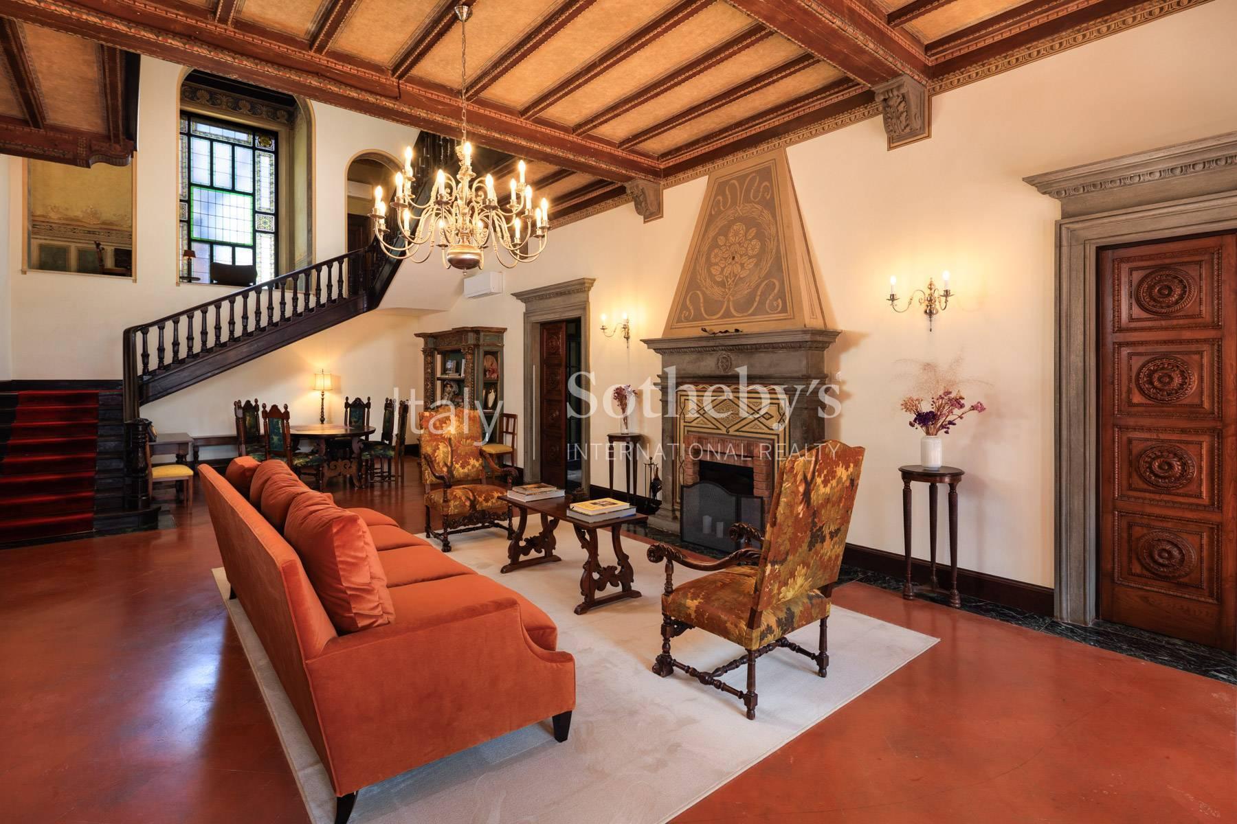 Iconica villa Liberty con campo da tennis sulle colline toscane, in vendita, Fauglia | Sotheby’s Realty Italy - 10