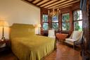 Iconica villa Liberty con campo da tennis sulle colline toscane, in vendita, Fauglia | Sotheby’s Realty Italy - 16