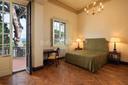 Iconica villa Liberty con campo da tennis sulle colline toscane, in vendita, Fauglia | Sotheby’s Realty Italy - 17