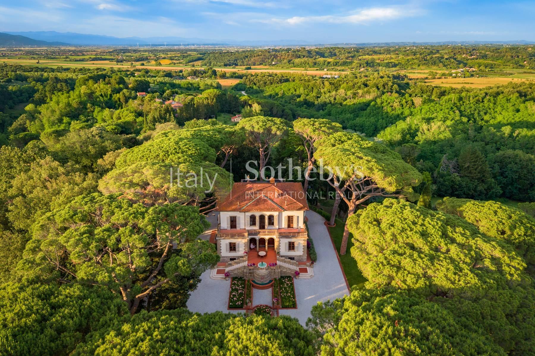 Iconica villa Liberty con campo da tennis sulle colline toscane, in vendita, Fauglia | Sotheby’s Realty Italy - 23