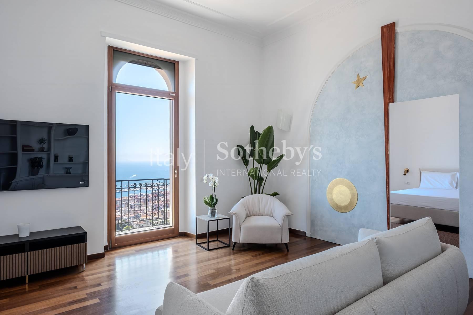 Appartamento panoramico ristrutturato e arredato, in vendita, Napoli | Sotheby’s Realty Italy - 15