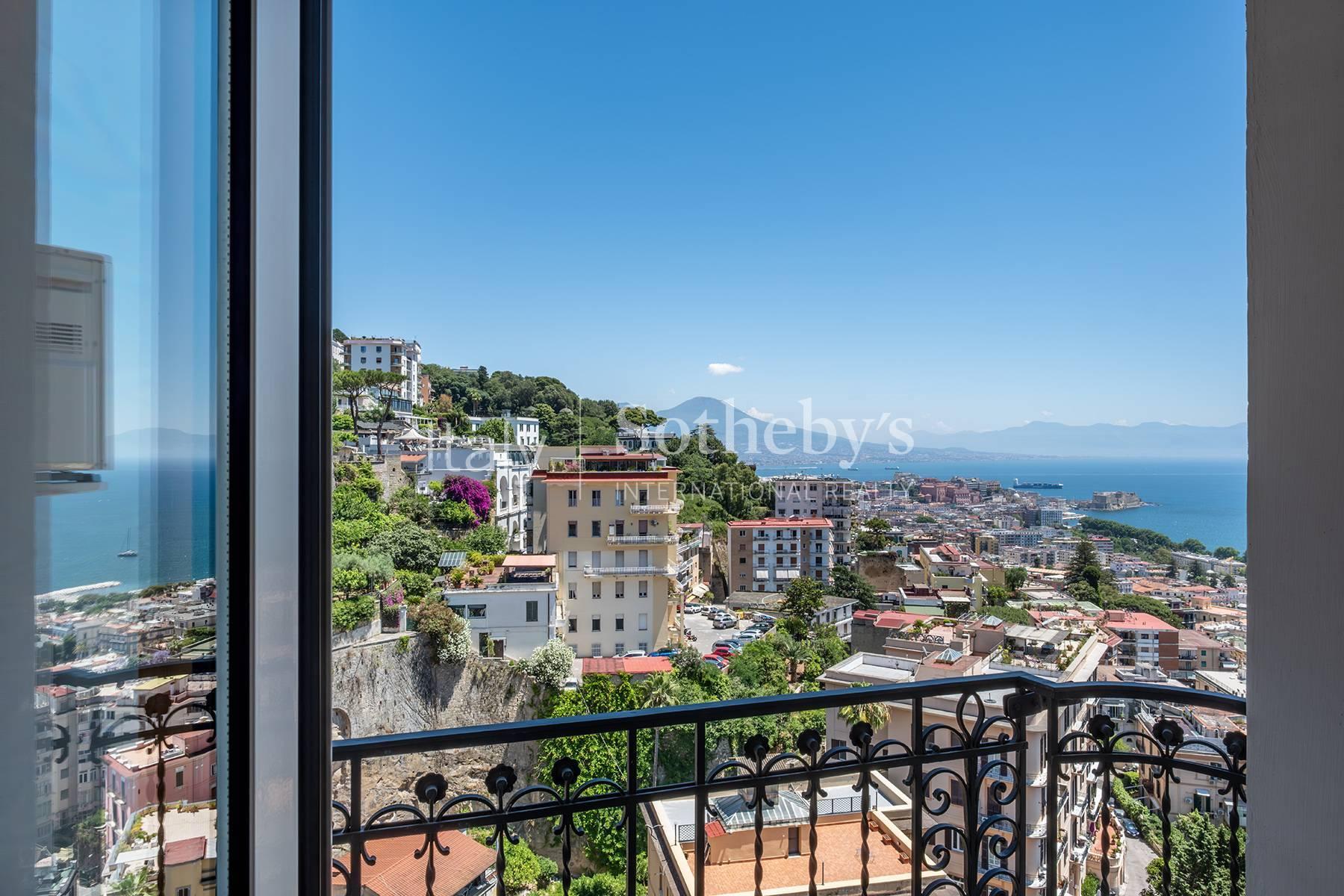 Appartamento panoramico ristrutturato e arredato, in vendita, Napoli | Sotheby’s Realty Italy - 21