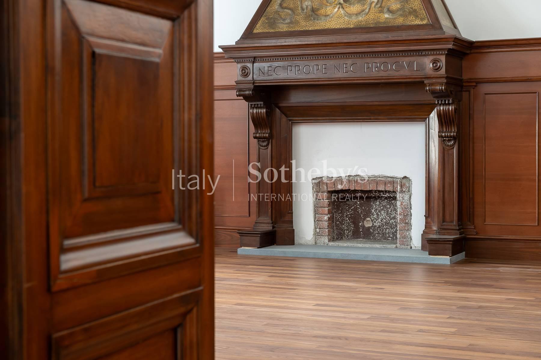 Palazzo Raggi: 18th century Piano Nobile finely restored - 6