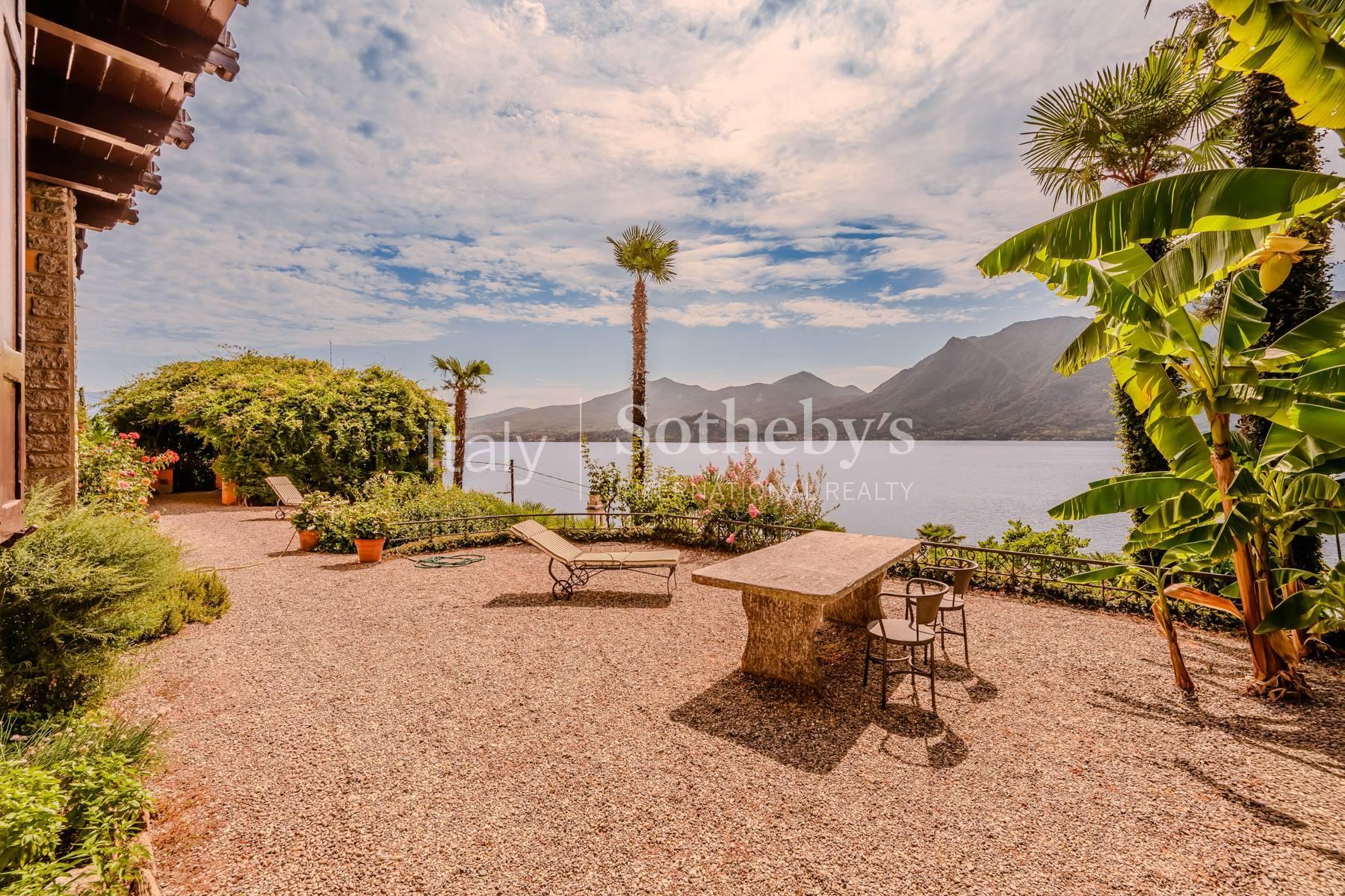 Villa storica con spettacolare vista sul Lago Maggiore, in vendita, Ghiffa | Sotheby’s Realty Italy - 3