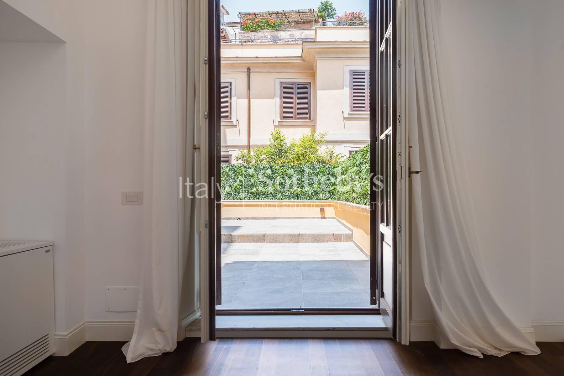 Prestigioso appartamento nel centro storico con terrazzo, in vendita, Roma | Sotheby’s Realty Italy - 17