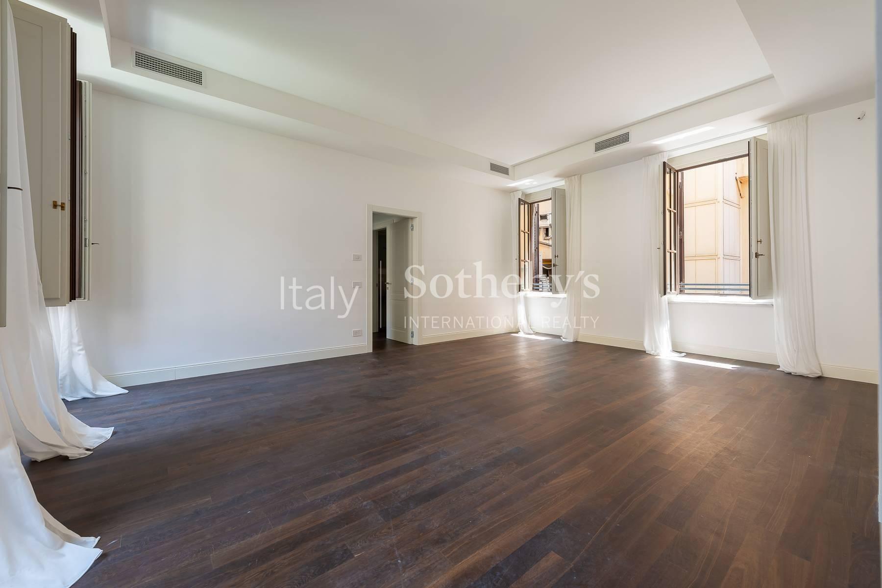 Prestigioso appartamento nel centro storico con terrazzo, in vendita, Roma | Sotheby’s Realty Italy - 16