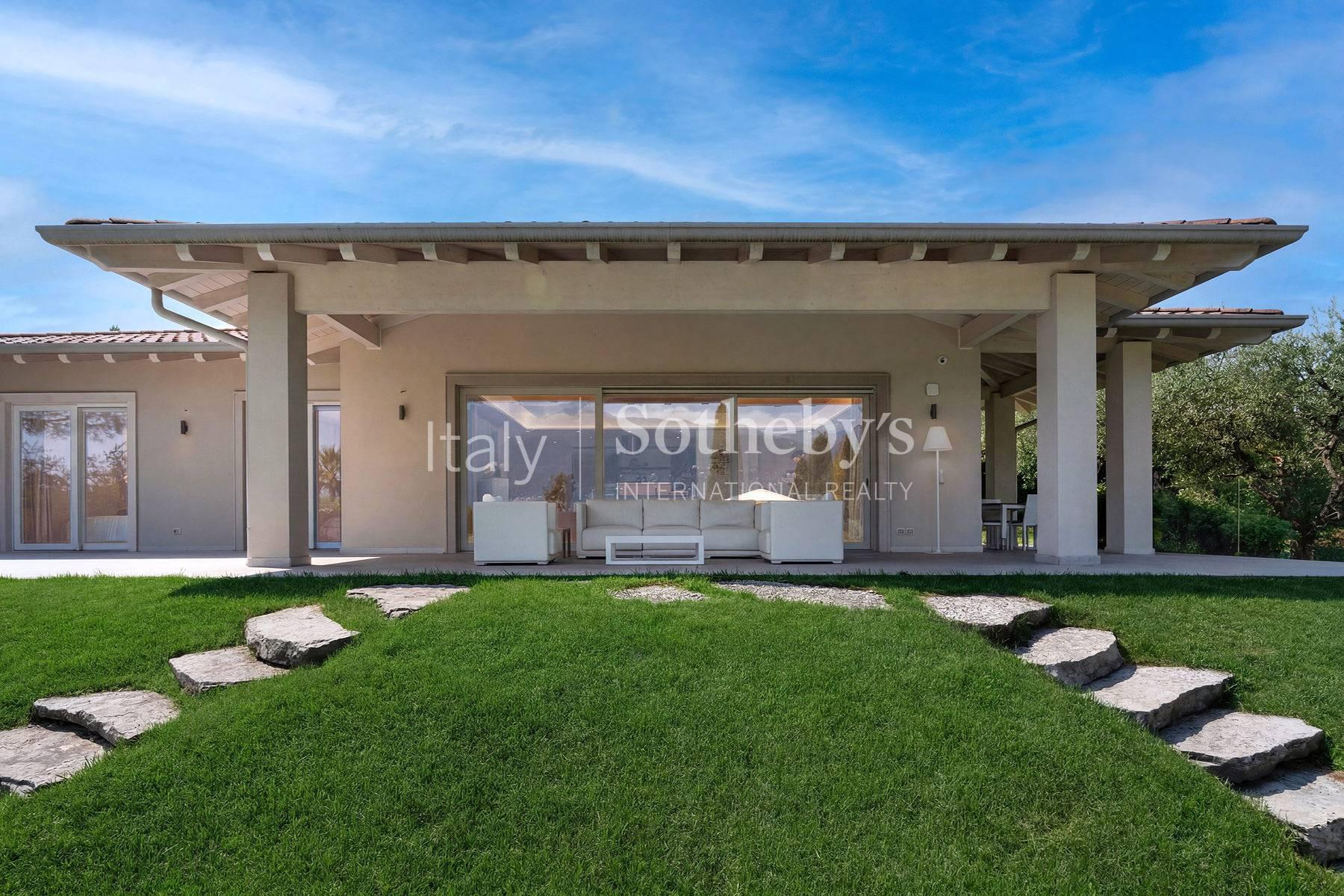 Villa contemporanea con accesso privato al Lago di Garda - 4