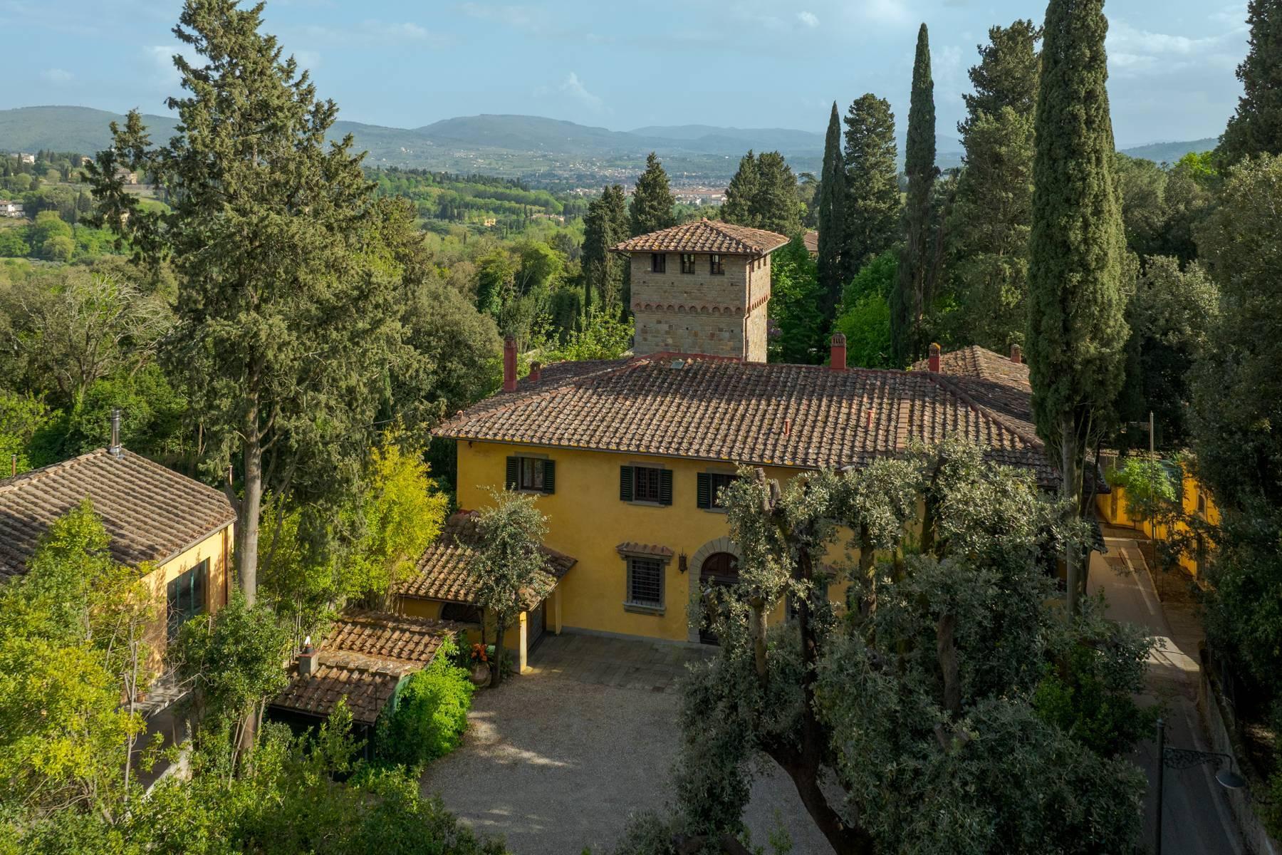 Elegante villa nella splendida collina di San Domenico - 1