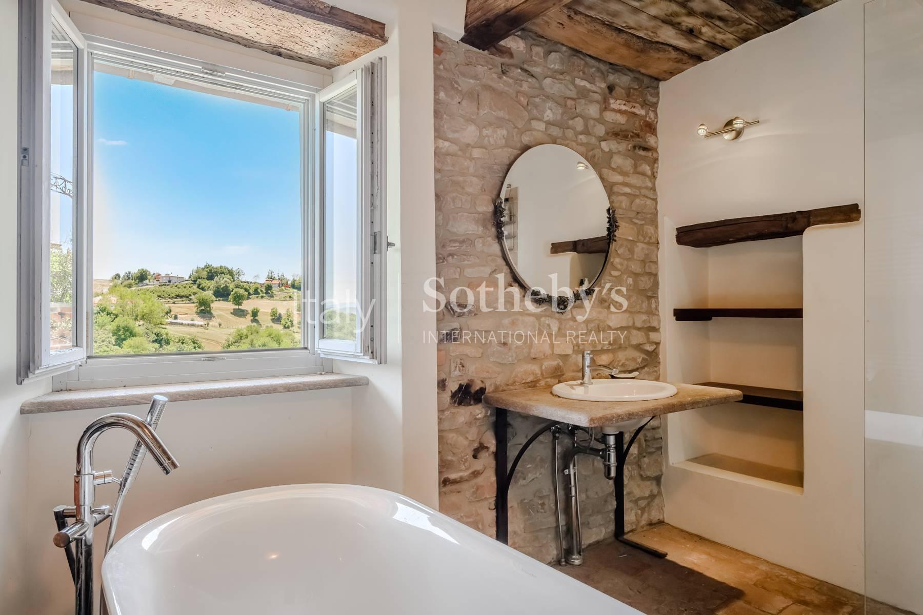 Affascinante residenza con piscina nel cuore dell'Alta Langa, in vendita, Bossolasco | Sotheby’s Realty Italy - 16